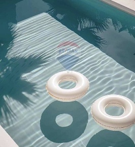 Foto Hotel in Brindisi SS 16 km 2, San Vito dei Normanni di 7000 m²