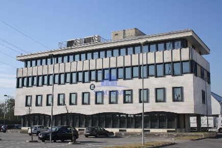Foto Ufficio in CAPONAGO, Caponago Centro di 153 m² con 6 locali in affitto