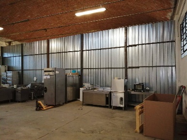 Foto Attività commerciale in via Magellano, Vicopisano Centro di 16 m²