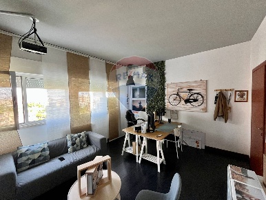 Foto Ufficio in Strada Cancello Rotto, Bari Poggiofranco di 120 m²
