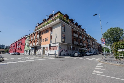 Foto Locale commerciale in Via Gratosoglio, Milano Gratosoglio di 55 m²