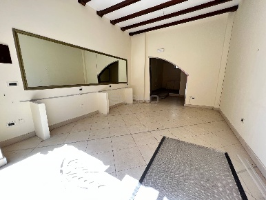 Foto Locale commerciale in PIAZZA ADDA, Siracusa Gelone - Cadorna di 50 m²