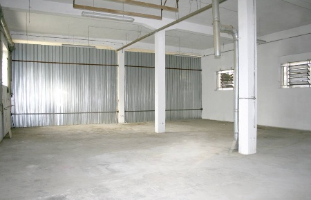 Foto Attività commerciale a Vicopisano di 190 m² con 1 locali in affitto