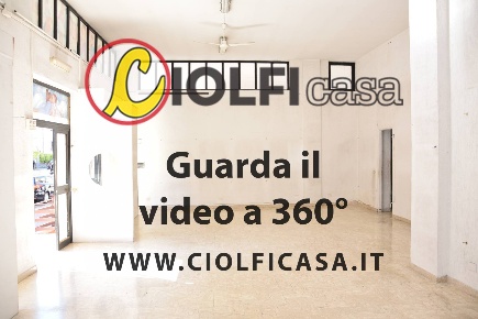 Foto Locale commerciale a Cassino Centro di 80 m² con 1 locali in affitto