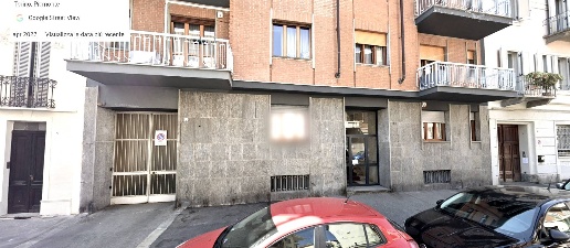 Foto Magazzino in Via Sanfront, Torino Cenisia di 315 m² con 6 locali