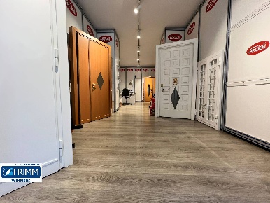Foto Locale commerciale in Via Merulana, Roma Esquilino di 51 m² in vendita