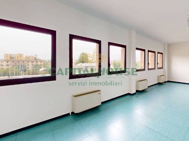 Foto Laboratorio a Bologna Bolognina di 61 m² con 1 locali in affitto