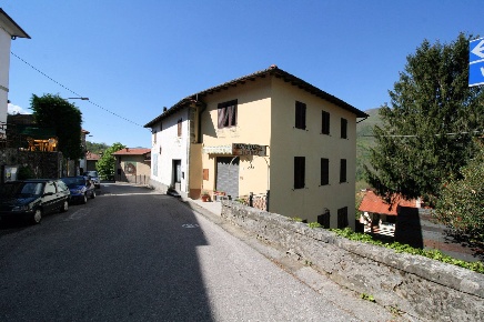 Foto Hotel in Via Piccinetti, San Marcello Piteglio Lizzano di 500 m²