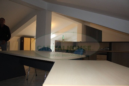 Foto Ufficio a Capriglia Irpina di 150 m² con 4 locali in affitto