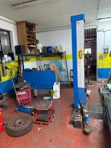 Foto Laboratorio a San Miniato di 180 m² con 3 locali in affitto