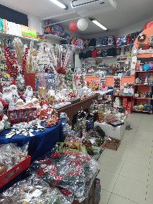 Foto Attività commerciale in via Cristoforo Colombo, Altidona di 100 m²