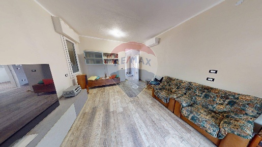 Foto Case semi ndipendenti in Via Giuseppe Fabbri, Ferrara di 193 m²