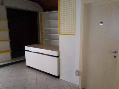 Foto Attività commerciale a Castelfiorentino di 25 m² con 1 locali