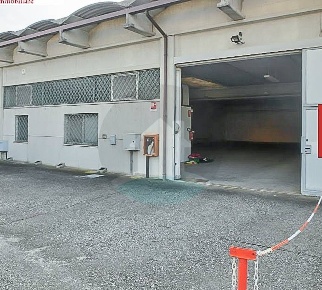 Foto Locale commerciale a Ronchi dei Legionari di 440 m² con 2 locali