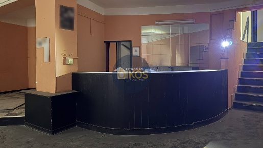 Foto Locale commerciale in Via Margherita di Savoia, Putignano di 191 m²