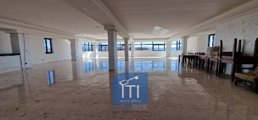 Foto Negozio in via s. nullo, Giugliano in Campania Licola Paese di 240 m²