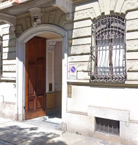 Foto Ufficio in Corso Einaudi, Torino Crocetta di 280 m² con 8 locali