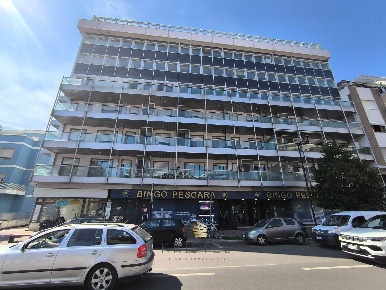 Foto Ufficio in VIA MICHELANGELO, Pescara di 110 m² con 3 locali in affitto
