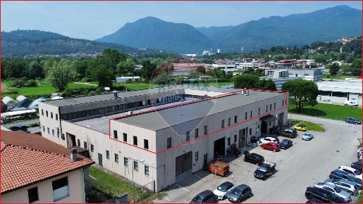 Foto Attività commerciale a Cocquio-Trevisago Medù di 560 m² in vendita