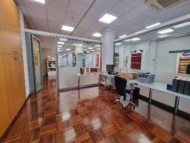 Foto Ufficio in Via Adolfo Wildt, Milano Casoretto di 600 m² con 5 locali