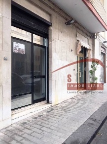Foto Locale commerciale in via po, Siracusa Gelone - Cadorna di 80 m²