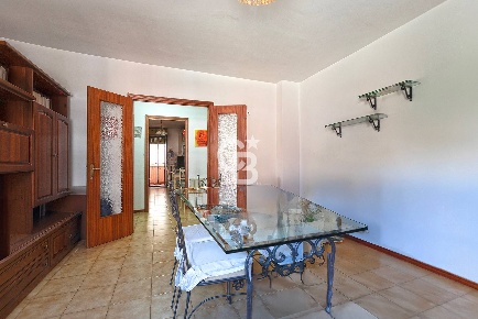 Foto Appartamento in Via Tarconte, Viterbo Santa Barbara di 103 m²
