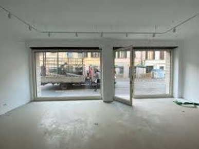 Foto Attività commerciale in via tosco romagnola, Cascina di 70 m²