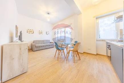 Foto Appartamento in Via Casimiro Teja, Roma Monti Tiburtini di 2 m²