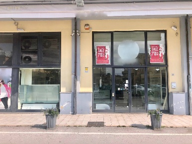Foto Locale commerciale in Via Toti, San Benedetto del Tronto di 240 m²