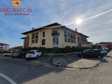 Foto Ufficio in cau de mezo, Ronchi dei Legionari Centro di 316 m²