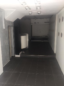 Foto Attività commerciale a Fucecchio di 72 m² con 2 locali in affitto
