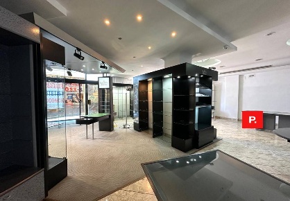 Foto Locale commerciale in Via Caserta, Santa Maria Capua Vetere di 340 m²