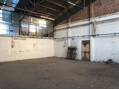 Foto Attività commerciale in via lenin, San Giuliano Terme di 3000 m²