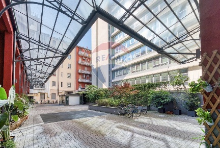 Foto Ufficio in Piazzale Loreto, Milano Pasteur di 248 m² con 6 locali