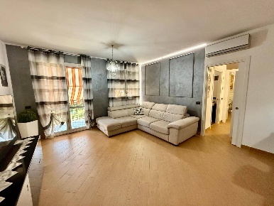 Foto Appartamento a Alessandria Cristo di 95 m² con 4 locali in vendita