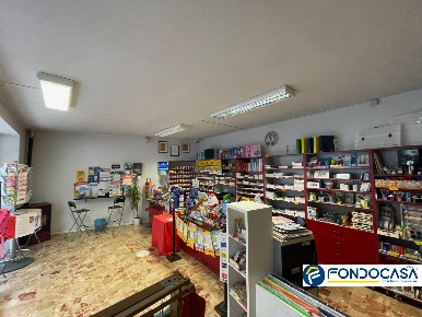Foto Attività commerciale a Cazzago San Martino Centro di 610 m² in vendita
