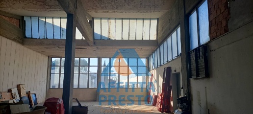 Foto Attività commerciale a Empoli di 1200 m² con 3 locali in affitto
