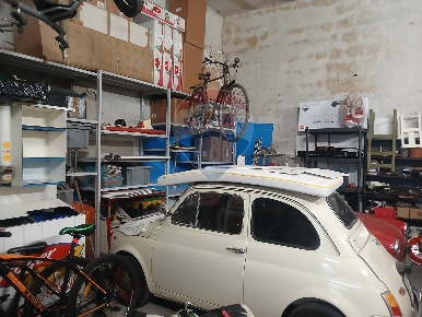 Foto Box in VIA BARI, Napoli Vasto di 41 m² con 1 locali in vendita