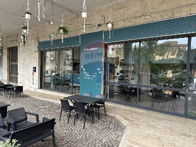 Foto Bar in corso gelone, Siracusa Gelone - Cadorna di 110 m² con 2 locali