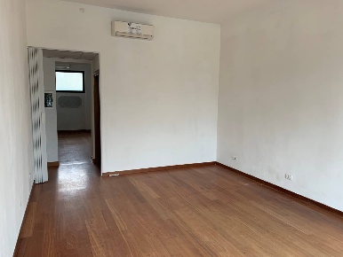 Foto Attività commerciale in via della madonnina, Capannori Antraccoli