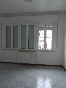 Foto Ufficio in Via Alcide De Gasperi, Monteprandone Centobuchi di 50 m²