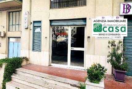 Foto Locale commerciale in Via Vittorio Veneto 30, San Cataldo Centro