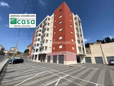 Foto Attività commerciale in Via Emanuela Setti Carraro n 12, San Cataldo