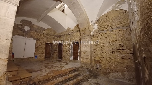 Foto Magazzino a Sarteano di 37 m² in vendita