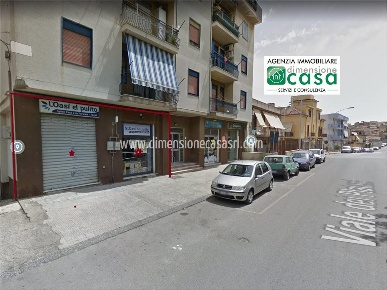 Foto Locale commerciale in Viale dei Platani 19, San Cataldo Centro