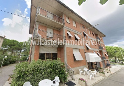 Foto Hotel in via Delle Terme Sud, Montepulciano di 1508 m² in vendita