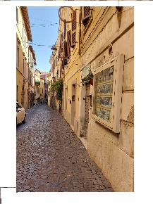 Foto Ufficio in via del comune 49, Velletri Centro Storico di 20 m²