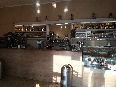 Foto Bar in Via di Calenzano, Calenzano Sesto Città di 300 m² con 2 locali