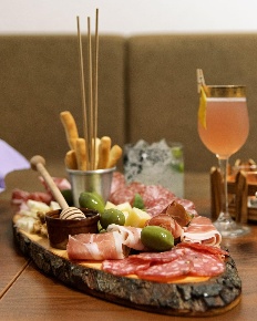 Foto Bar in VIA DARSENA 7, Pozzuoli Località Toiano, Sotto il Monte