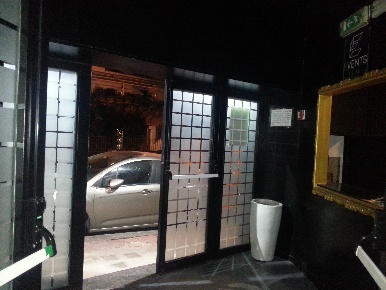Foto Attività commerciale in VIA ORAZIO 45, Napoli Tribunali di 600 m²